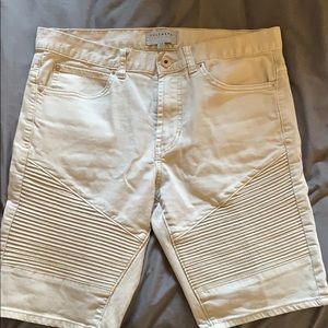 Bullhead Biker Shorts